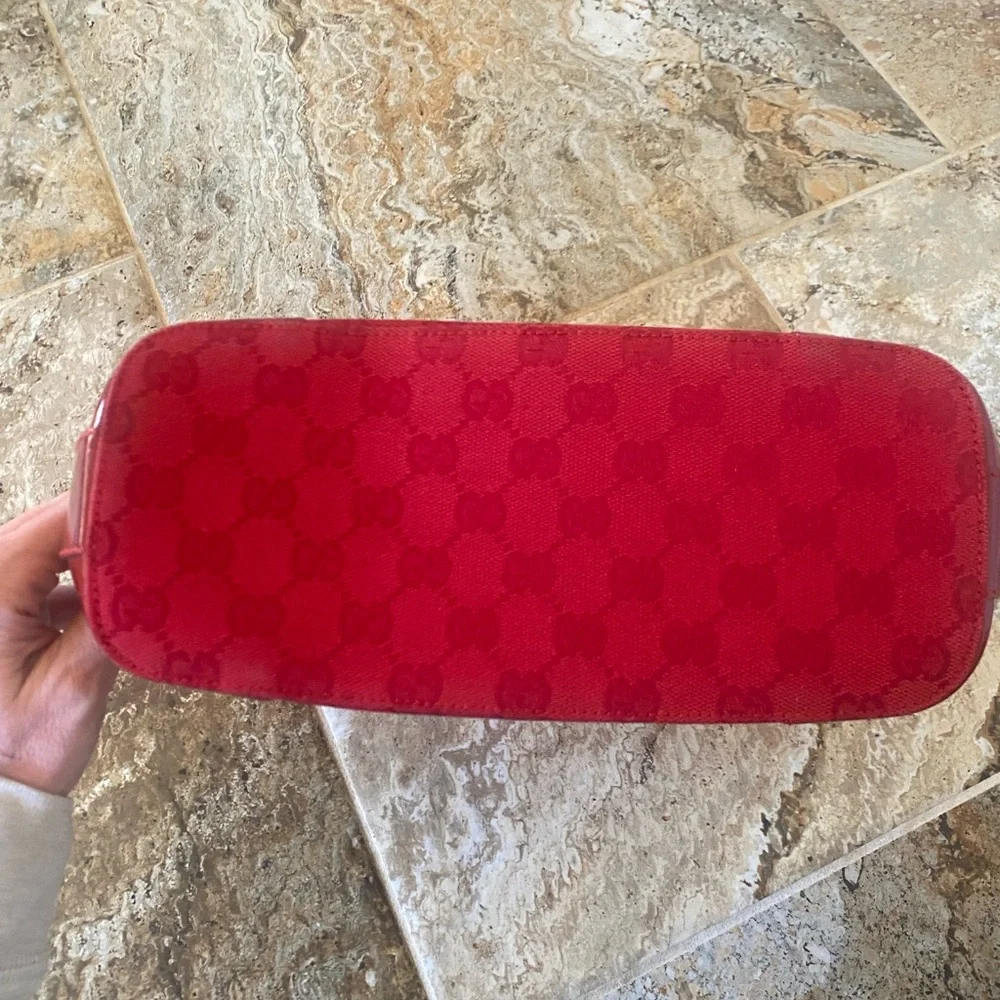 👜Authentic Gucci GG Canvas Shoulder Bag - Red - Picture 7 of 16